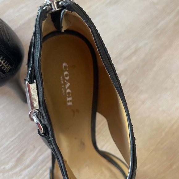 Coach shoes - Picture 2 of 4